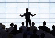 leadership vs management